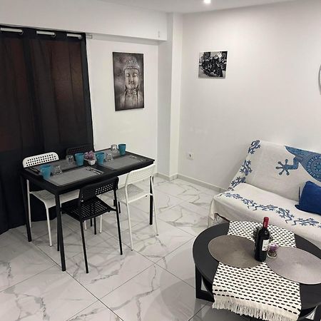 Heart Of Los Cristianos Modern Apartment Close To The Sea In Tenerife Extérieur photo